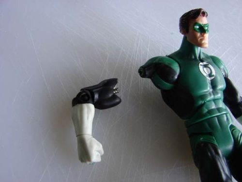 How-to-Fix-a-Broken-Superhero-without-glue